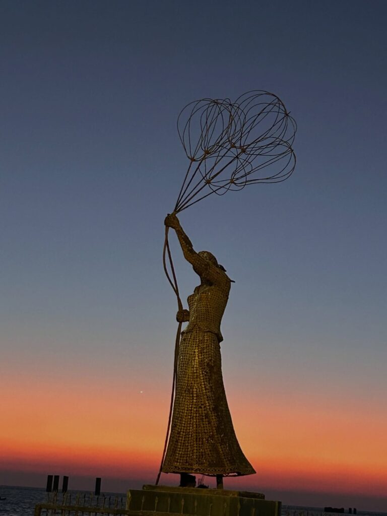 Statue of Freedom, Bandstand
